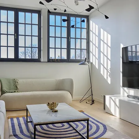 Luxury 2br With Garden, 5mins From Old Town & * Tallinn