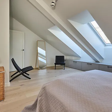 Apartament Luxury 2br With Garden, 5mins From Old Town & Tallin