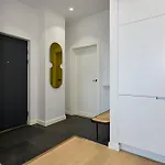 Apartment Luxury 2Br Apartment With Garden, 5Mins From Old Town & Beach Reval